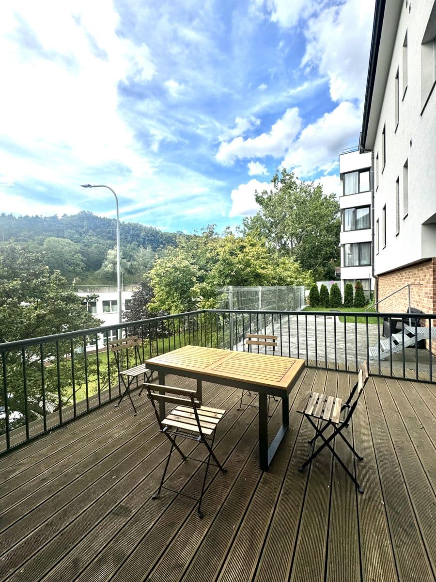 Prenájom bytu 74 m², Prosecka, Praha, Praha Prenájom bytu 74 m², Prosecka, Praha, Praha