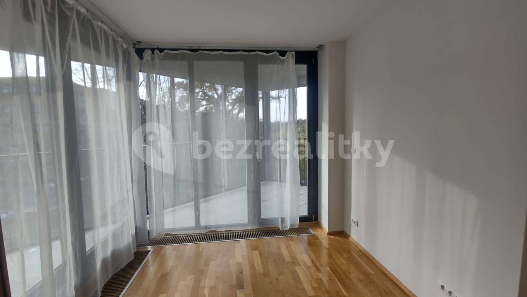 Prenájom bytu 2-izbový 62 m², Pitterova, Praha, Praha Prenájom bytu 2-izbový 62 m², Pitterova, Praha, Praha
