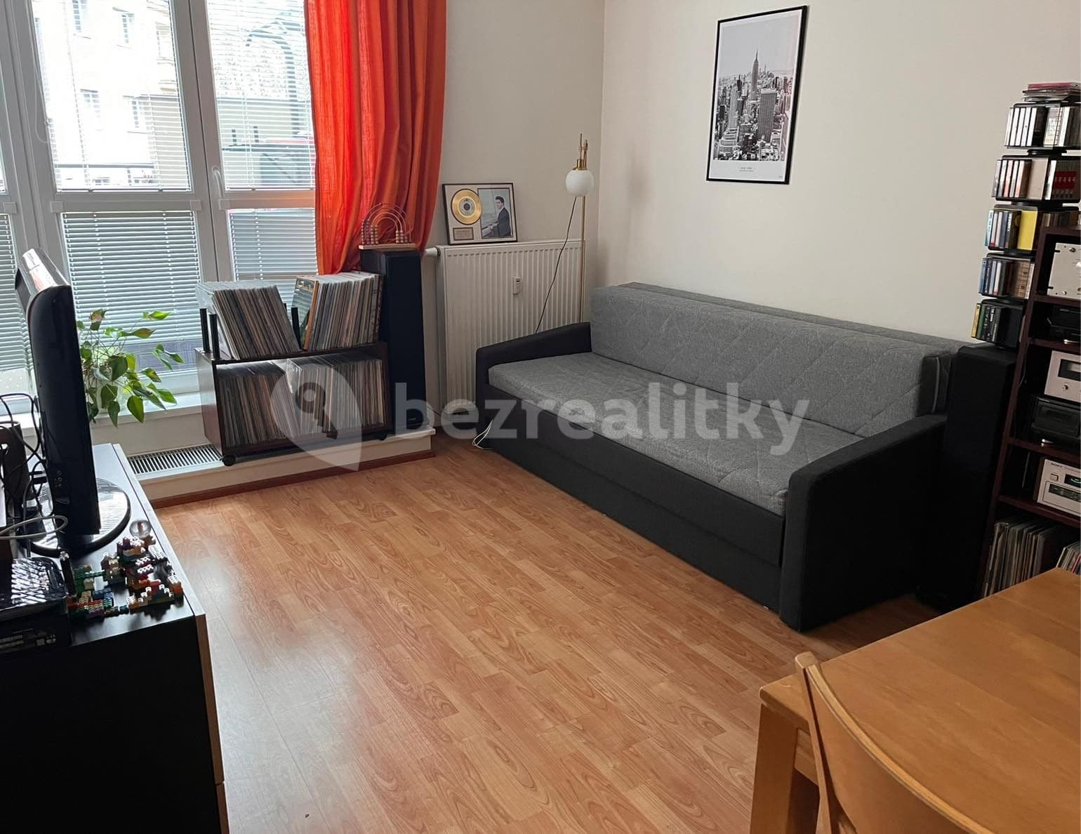 Prenájom bytu 2-izbový 41 m², Plzeňská, Praha, Praha Prenájom bytu 2-izbový 41 m², Plzeňská, Praha, Praha