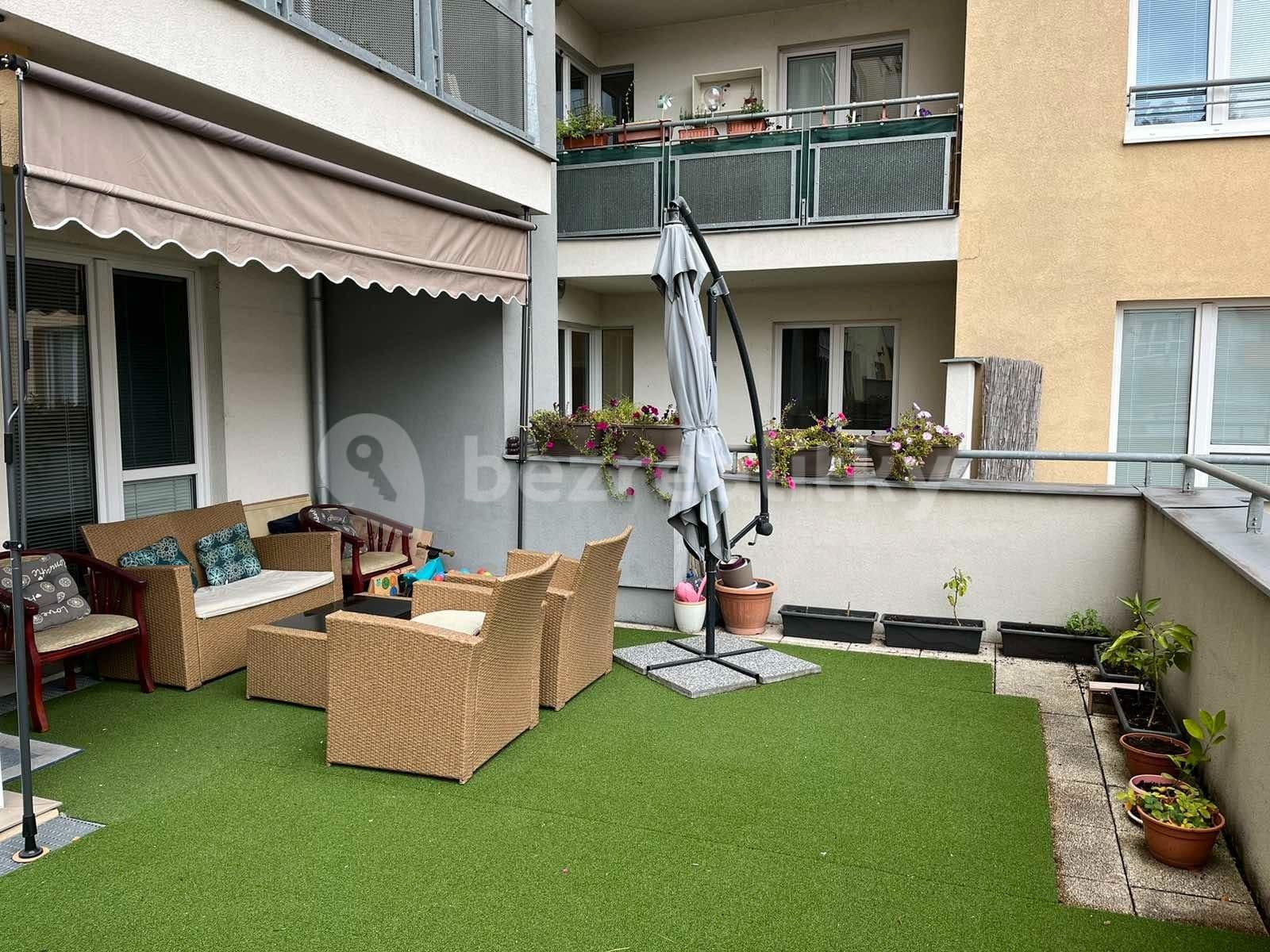 Prenájom bytu 2-izbový 41 m², Plzeňská, Praha, Praha Prenájom bytu 2-izbový 41 m², Plzeňská, Praha, Praha