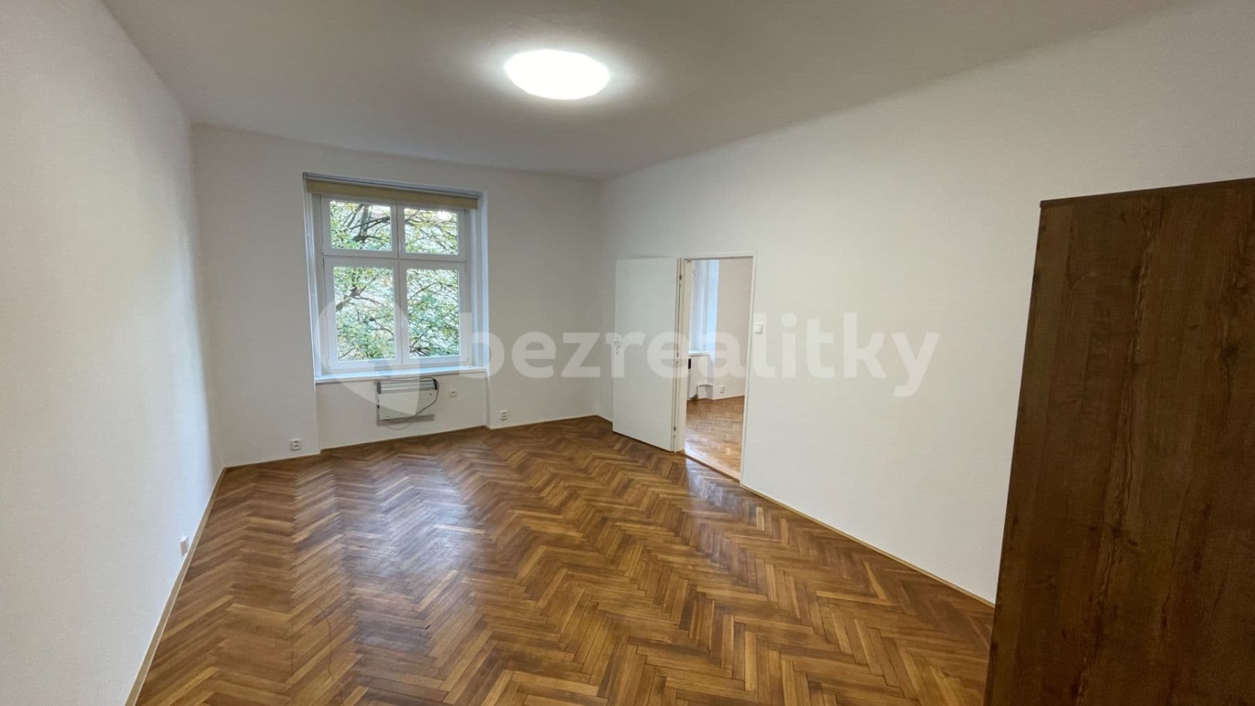 Prenájom bytu 2-izbový 63 m², Mlékárenská, Praha, Praha Prenájom bytu 2-izbový 63 m², Mlékárenská, Praha, Praha