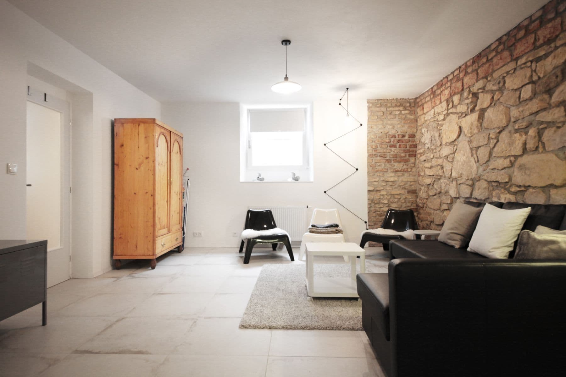 Prenájom bytu 82 m², Kosatcová, Praha, Praha Prenájom bytu 82 m², Kosatcová, Praha, Praha