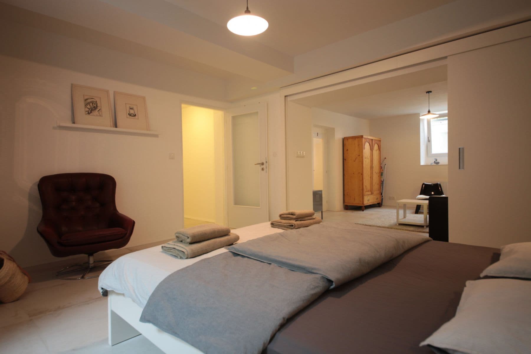 Prenájom bytu 82 m², Kosatcová, Praha, Praha Prenájom bytu 82 m², Kosatcová, Praha, Praha