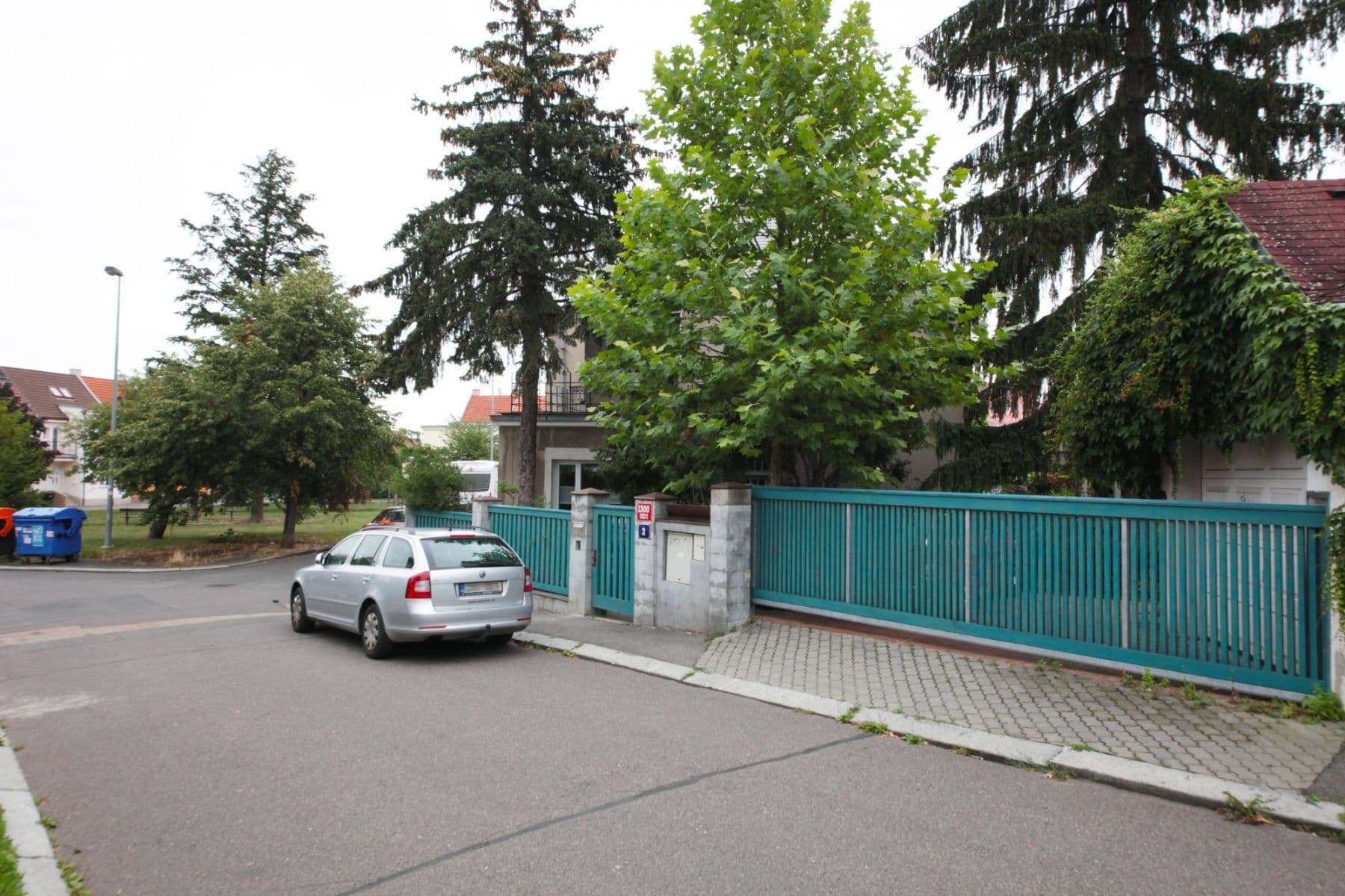 Prenájom bytu 82 m², Kosatcová, Praha, Praha Prenájom bytu 82 m², Kosatcová, Praha, Praha