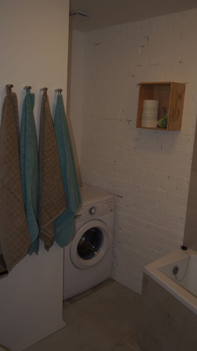 Prenájom bytu 82 m², Kosatcová, Praha, Praha Prenájom bytu 82 m², Kosatcová, Praha, Praha