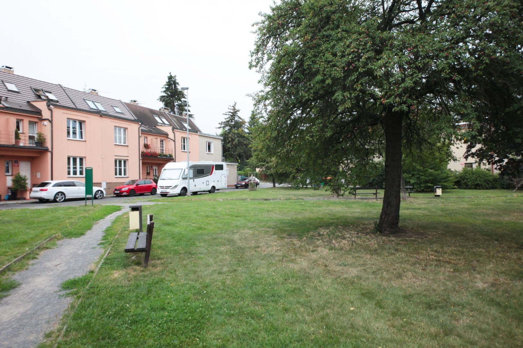 Prenájom bytu 82 m², Kosatcová, Praha, Praha Prenájom bytu 82 m², Kosatcová, Praha, Praha