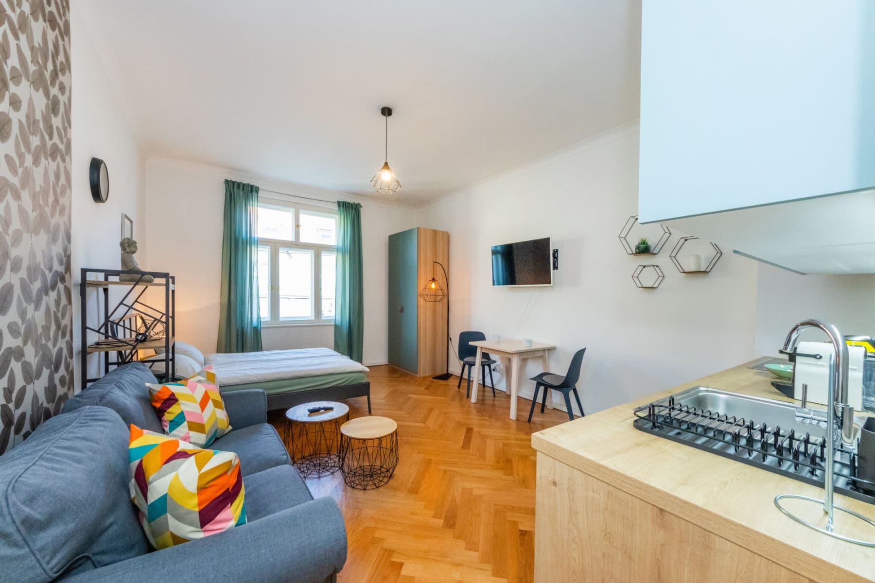 Prenájom bytu 36 m², Slavíkova, Praha, Praha Prenájom bytu 36 m², Slavíkova, Praha, Praha