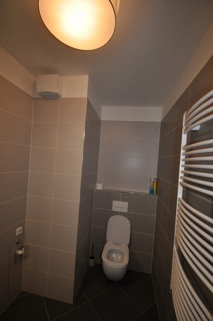 Prenájom bytu 2-izbový 62 m², Kardausova, Praha, Praha Prenájom bytu 2-izbový 62 m², Kardausova, Praha, Praha