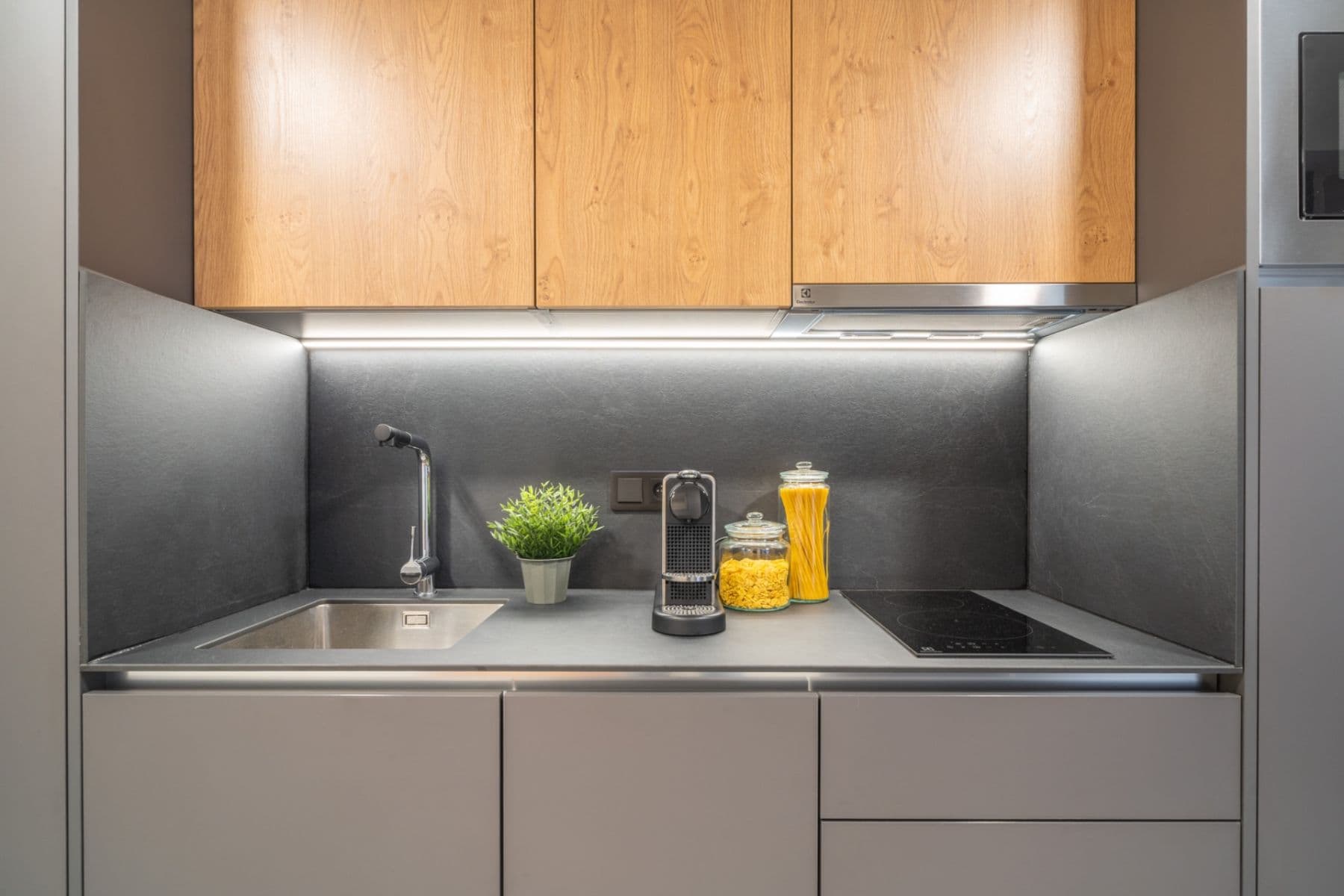 Prenájom bytu 2-izbový 28 m², Legerova, Praha, Praha Prenájom bytu 2-izbový 28 m², Legerova, Praha, Praha