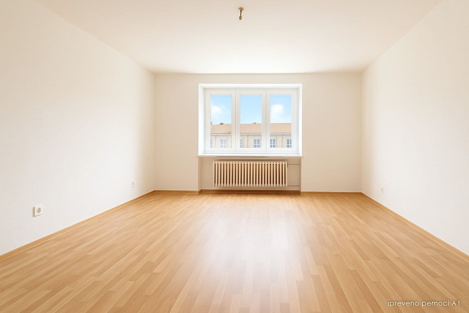 Prenájom bytu 2-izbový 55 m², tř. Osvobození, Karviná, Moravskoslezský kraj Prenájom bytu 2-izbový 55 m², tř. Osvobození, Karviná, Moravskoslezský kraj