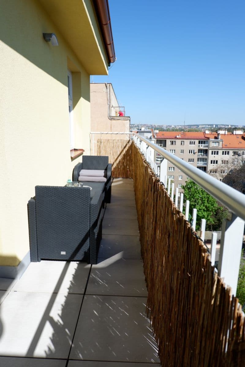 Prenájom bytu 3-izbový 78 m², Sudoměřská, Praha, Praha Prenájom bytu 3-izbový 78 m², Sudoměřská, Praha, Praha