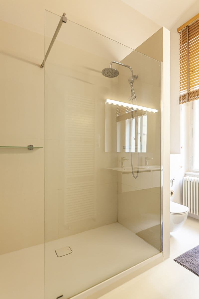 Prenájom bytu 105 m², Masarykovo nábřeží, Praha, Praha Prenájom bytu 105 m², Masarykovo nábřeží, Praha, Praha