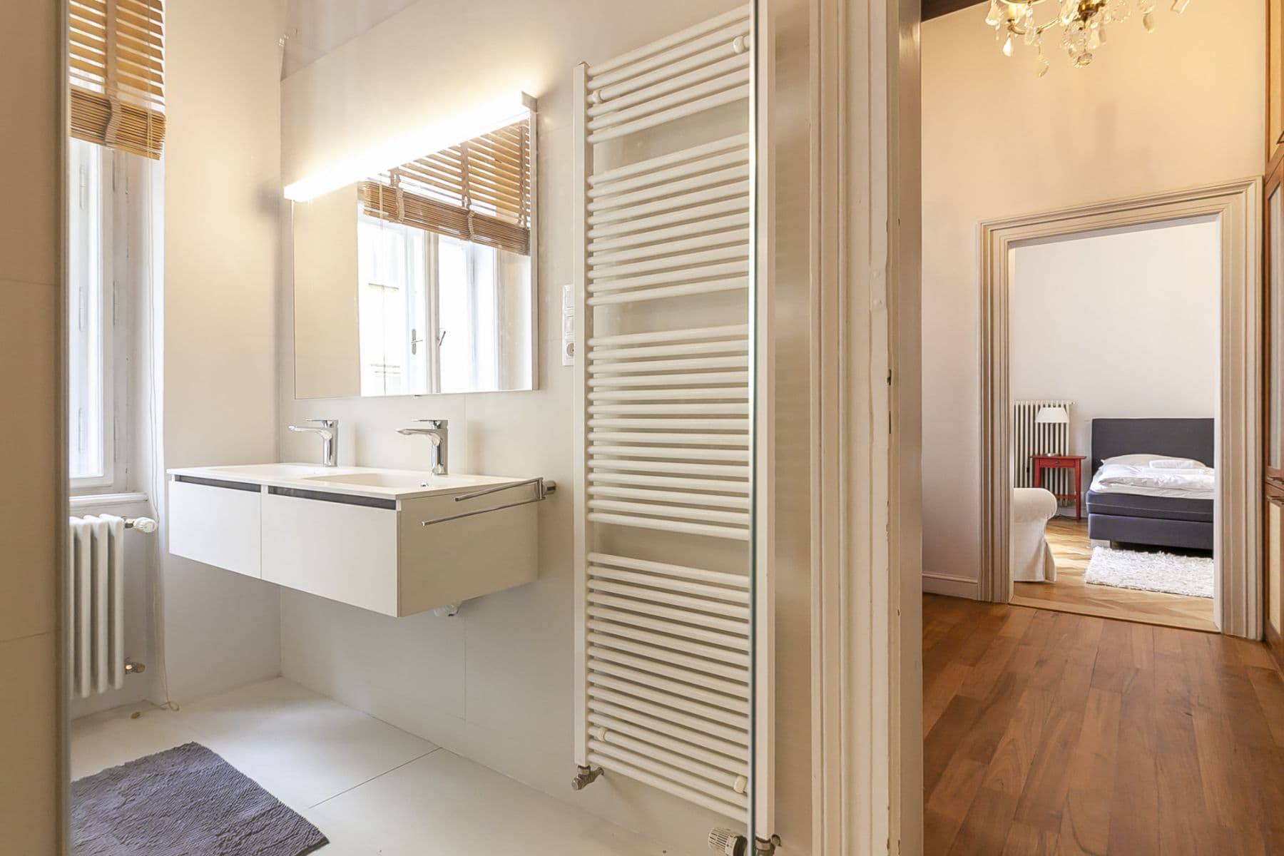 Prenájom bytu 105 m², Masarykovo nábřeží, Praha, Praha Prenájom bytu 105 m², Masarykovo nábřeží, Praha, Praha