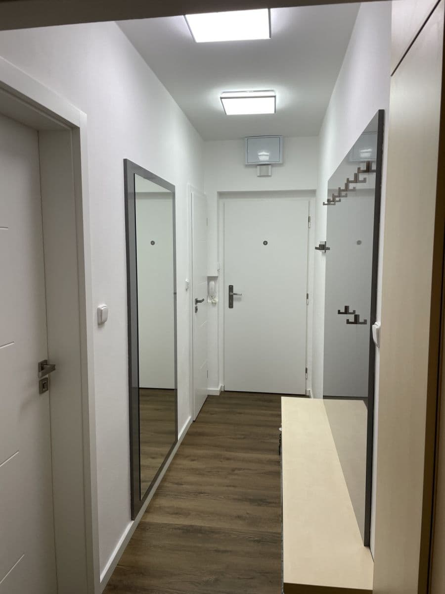 Prenájom bytu 3-izbový 73 m², Ramešova, Brno, Jihomoravský kraj Prenájom bytu 3-izbový 73 m², Ramešova, Brno, Jihomoravský kraj