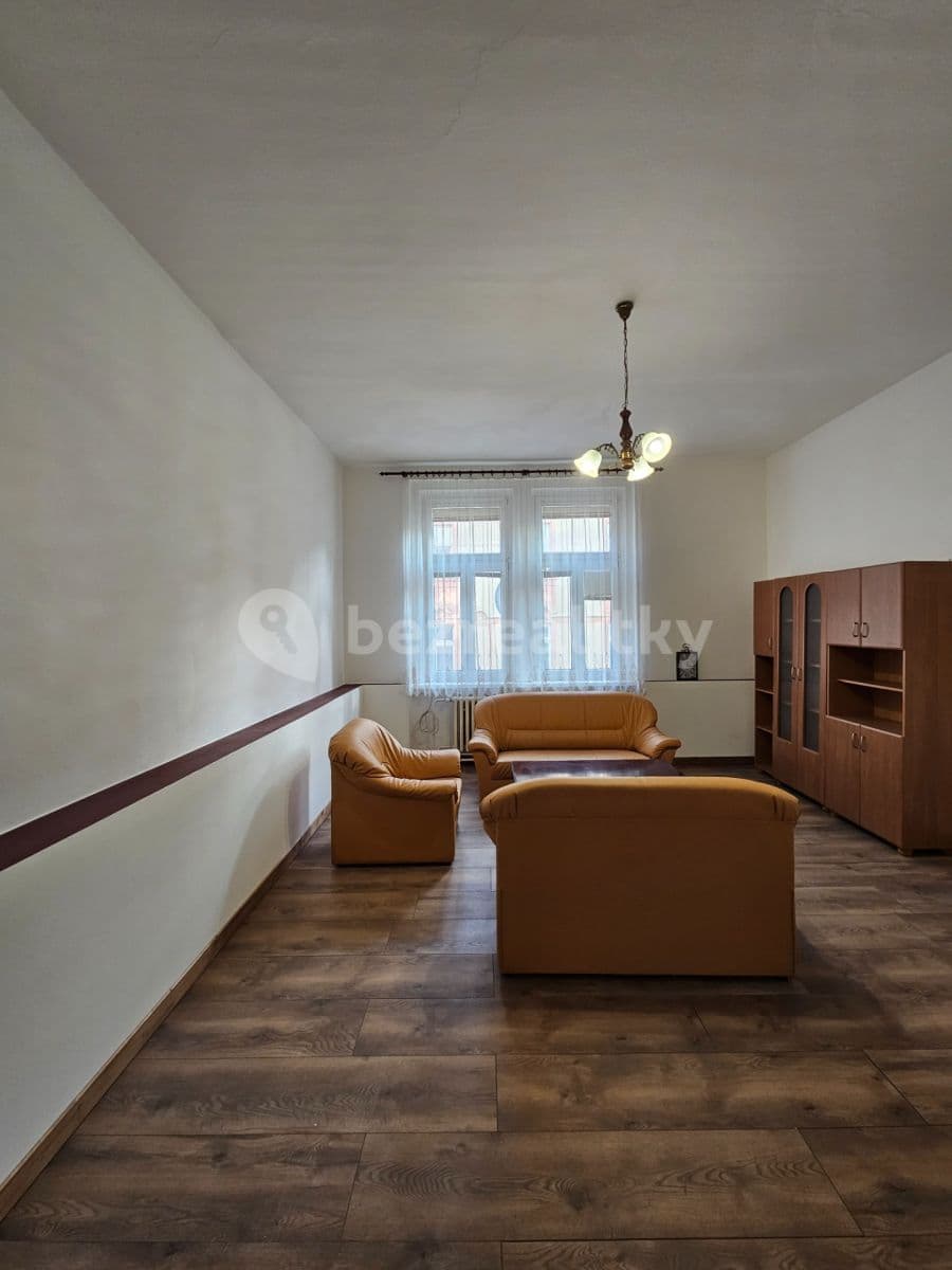 Prenájom bytu 2-izbový 75 m², Raisova, Karlovy Vary, Karlovarský kraj Prenájom bytu 2-izbový 75 m², Raisova, Karlovy Vary, Karlovarský kraj