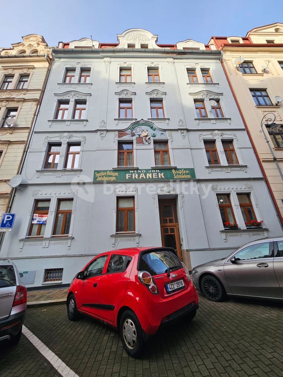 Prenájom bytu 2-izbový 75 m², Raisova, Karlovy Vary, Karlovarský kraj Prenájom bytu 2-izbový 75 m², Raisova, Karlovy Vary, Karlovarský kraj
