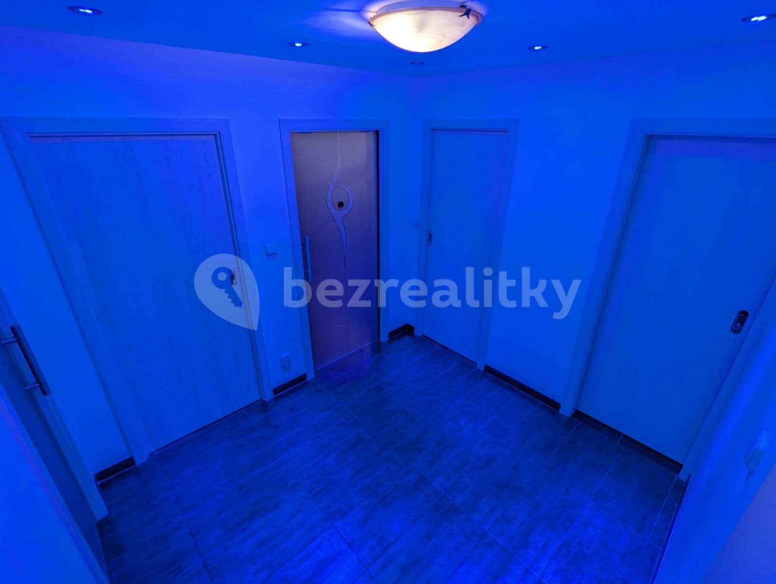 Prenájom bytu 3-izbový 68 m², Imramovského, Jílové u Prahy, Středočeský kraj Prenájom bytu 3-izbový 68 m², Imramovského, Jílové u Prahy, Středočeský kraj