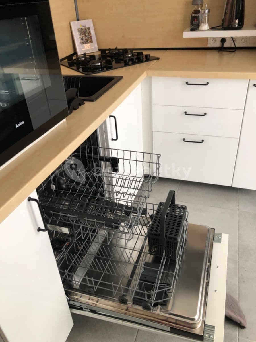 Prenájom bytu 2-izbový 53 m², Rumančeková, Ružinov, Bratislavský kraj Prenájom bytu 2-izbový 53 m², Rumančeková, Ružinov, Bratislavský kraj