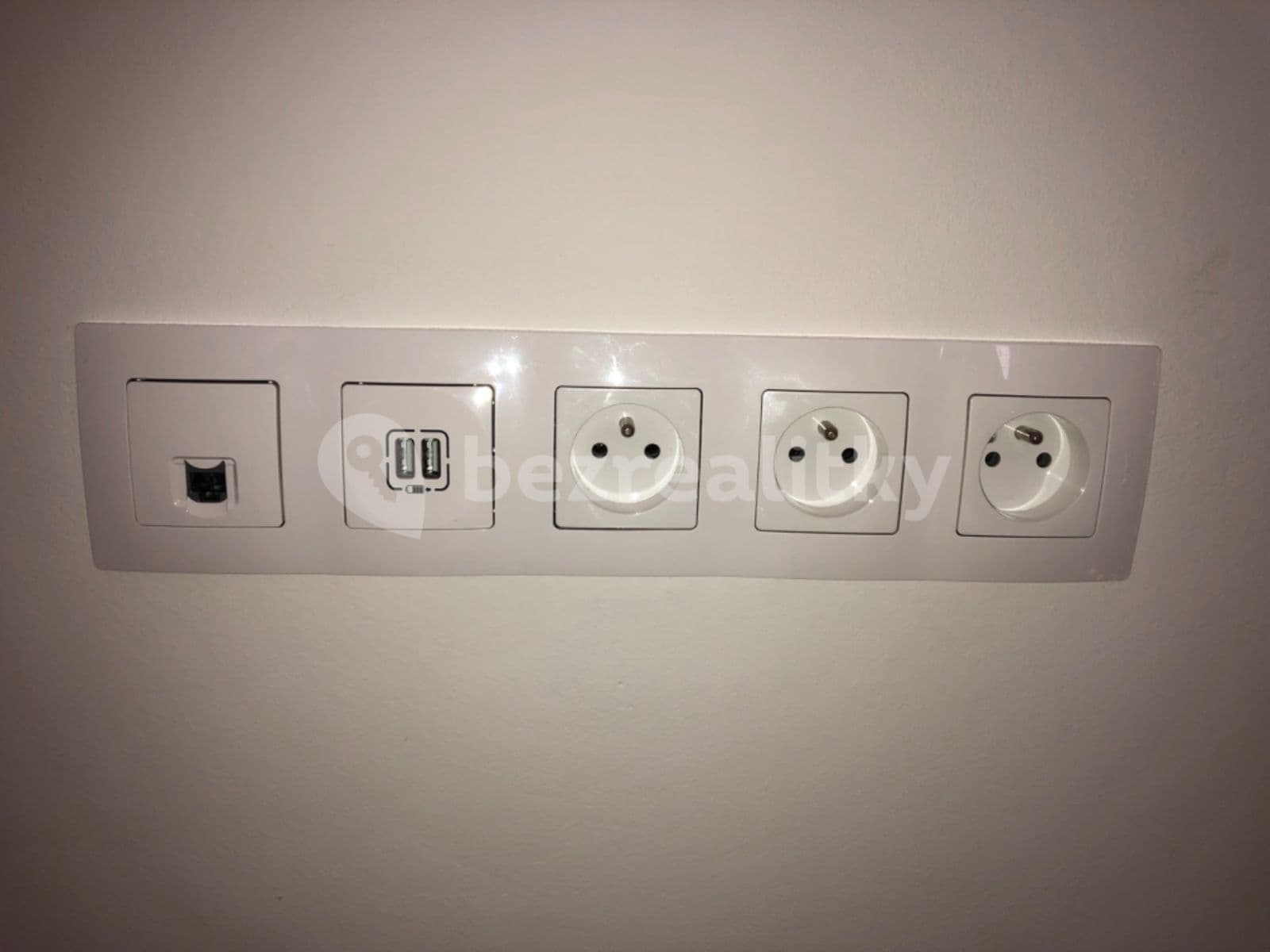 Prenájom bytu 2-izbový 53 m², Rumančeková, Ružinov, Bratislavský kraj Prenájom bytu 2-izbový 53 m², Rumančeková, Ružinov, Bratislavský kraj