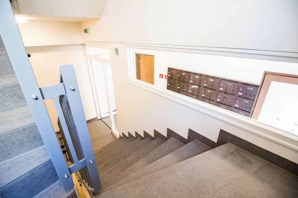 Prenájom bytu 35 m², Mojmírova, Praha, Praha Prenájom bytu 35 m², Mojmírova, Praha, Praha