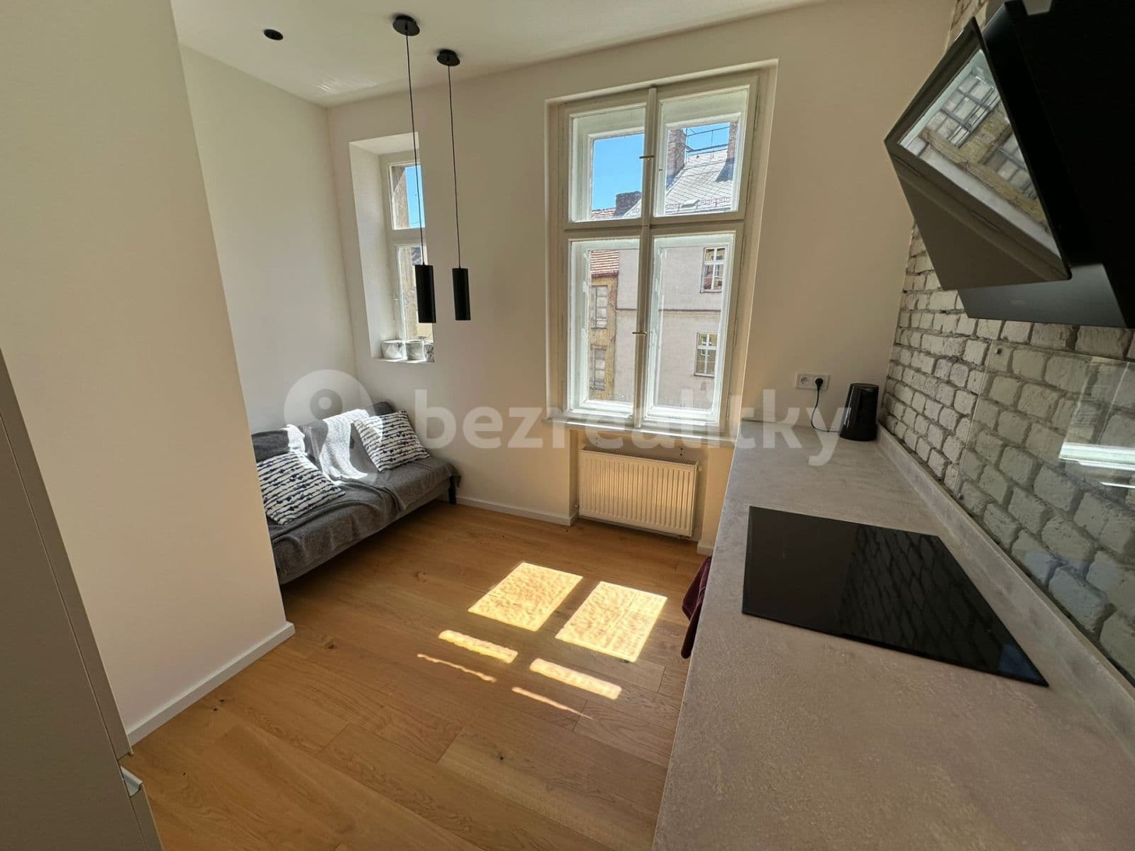 Prenájom bytu 2-izbový 66 m², Veletržní, Praha, Praha Prenájom bytu 2-izbový 66 m², Veletržní, Praha, Praha