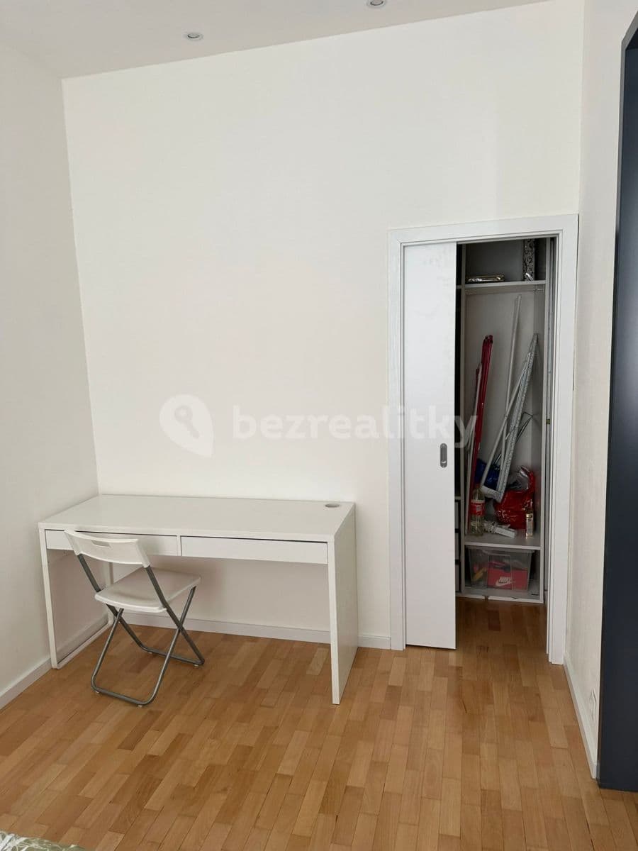 Prenájom bytu 2-izbový 66 m², Veletržní, Praha, Praha Prenájom bytu 2-izbový 66 m², Veletržní, Praha, Praha