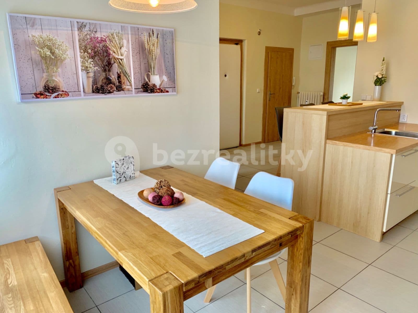 Prenájom bytu 3-izbový 106 m², Zelená, Praha, Praha Prenájom bytu 3-izbový 106 m², Zelená, Praha, Praha