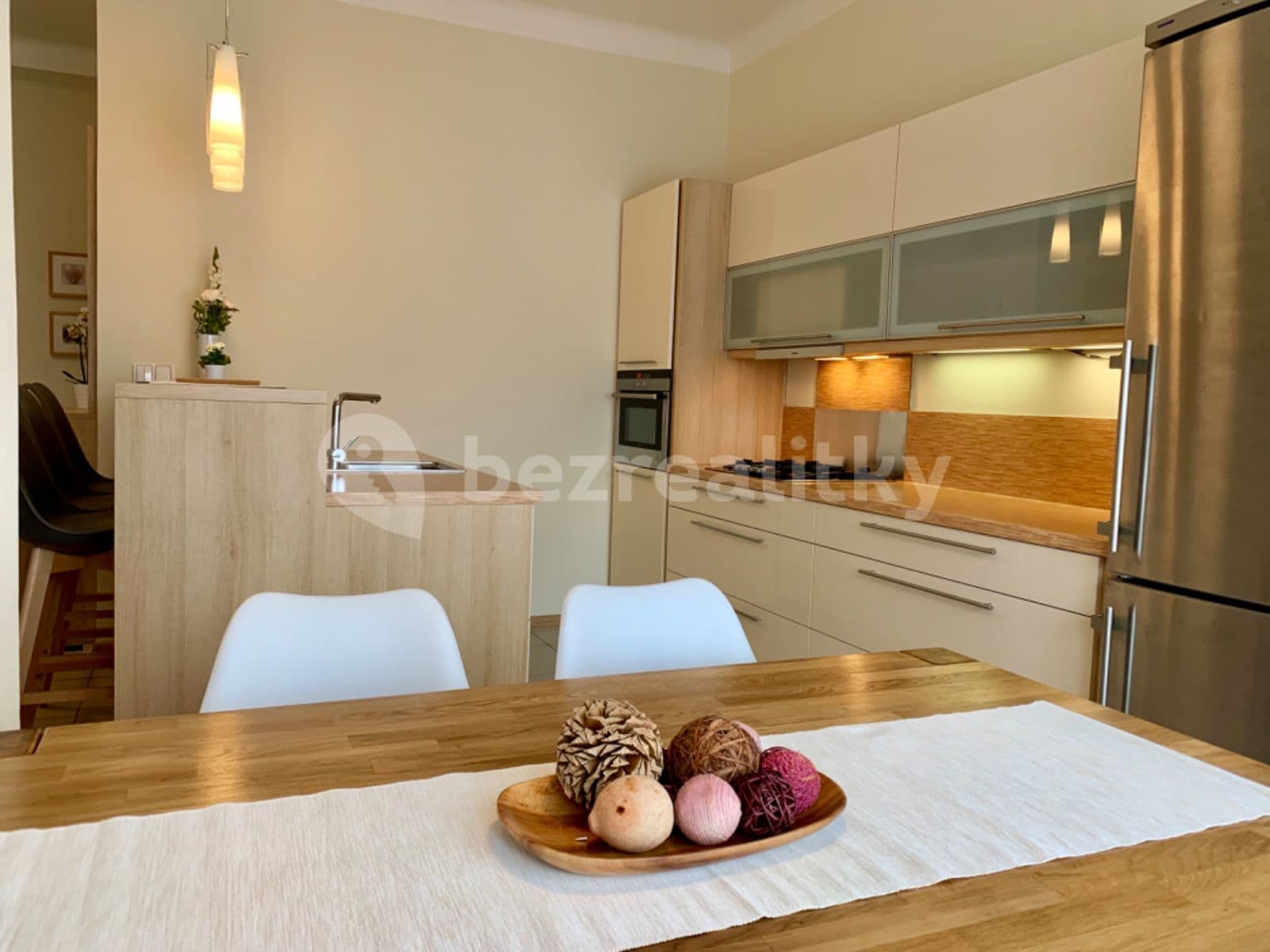 Prenájom bytu 3-izbový 106 m², Zelená, Praha, Praha Prenájom bytu 3-izbový 106 m², Zelená, Praha, Praha