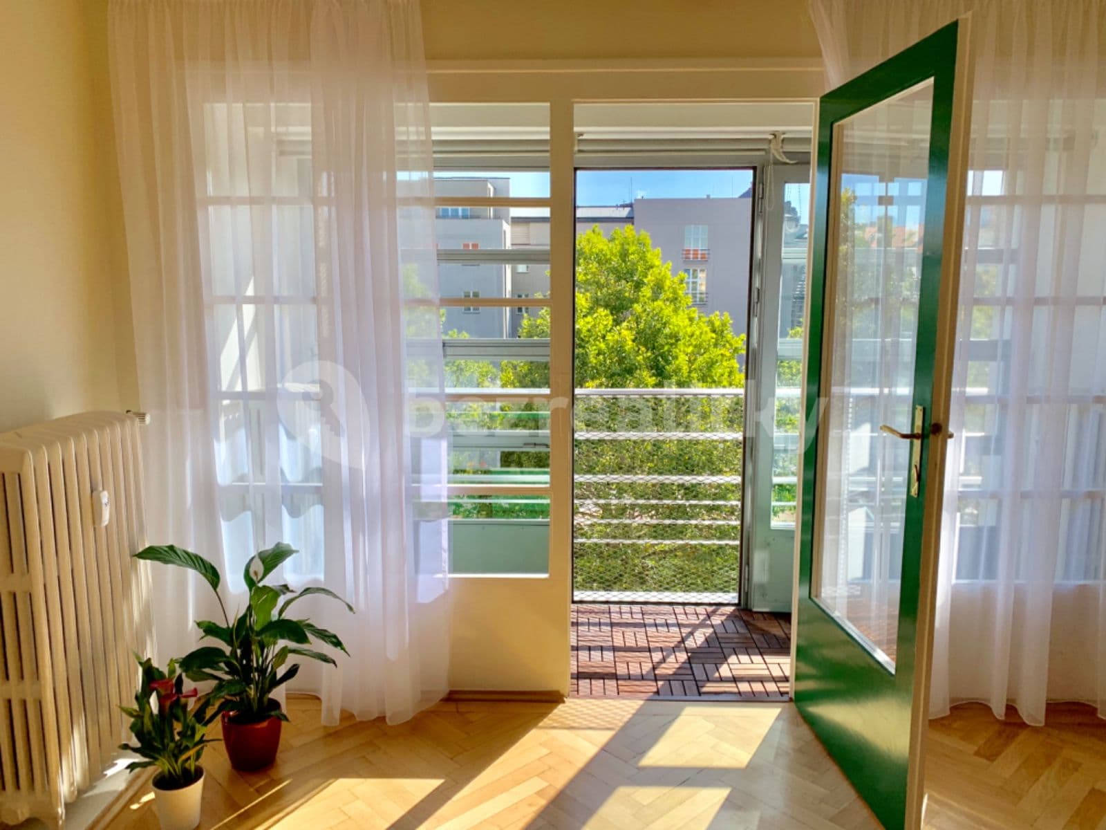 Prenájom bytu 3-izbový 106 m², Zelená, Praha, Praha Prenájom bytu 3-izbový 106 m², Zelená, Praha, Praha