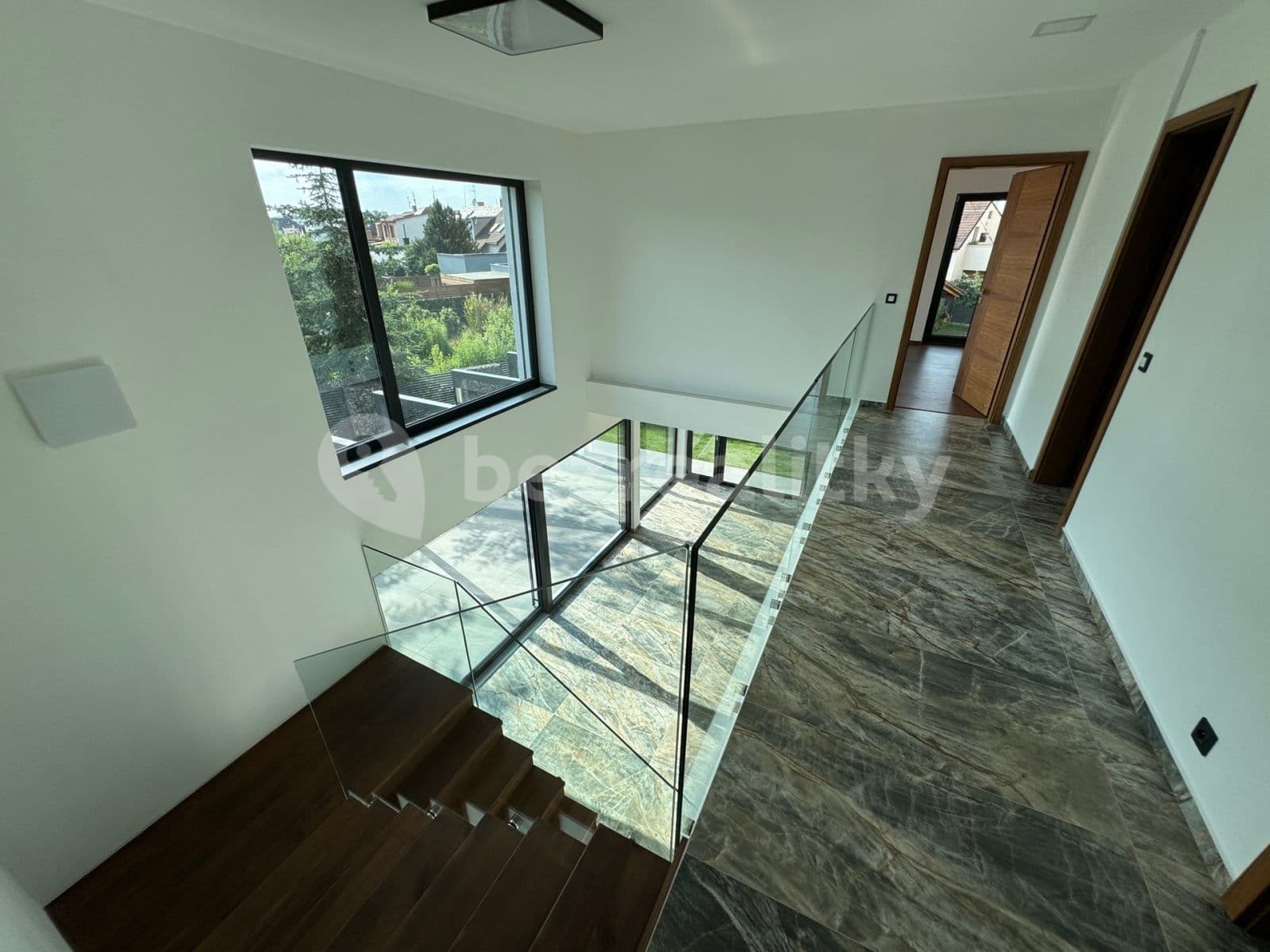 Prenájom domu 205 m², pozemek 485 m², Národních hrdinů, Pardubice, Pardubický kraj Prenájom domu 205 m², pozemek 485 m², Národních hrdinů, Pardubice, Pardubický kraj