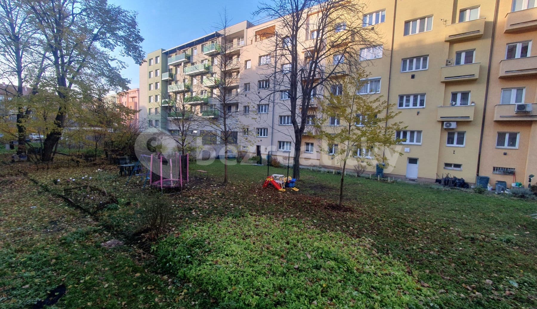 Prenájom bytu 2-izbový 46 m², Biskupcova, Praha, Praha Prenájom bytu 2-izbový 46 m², Biskupcova, Praha, Praha