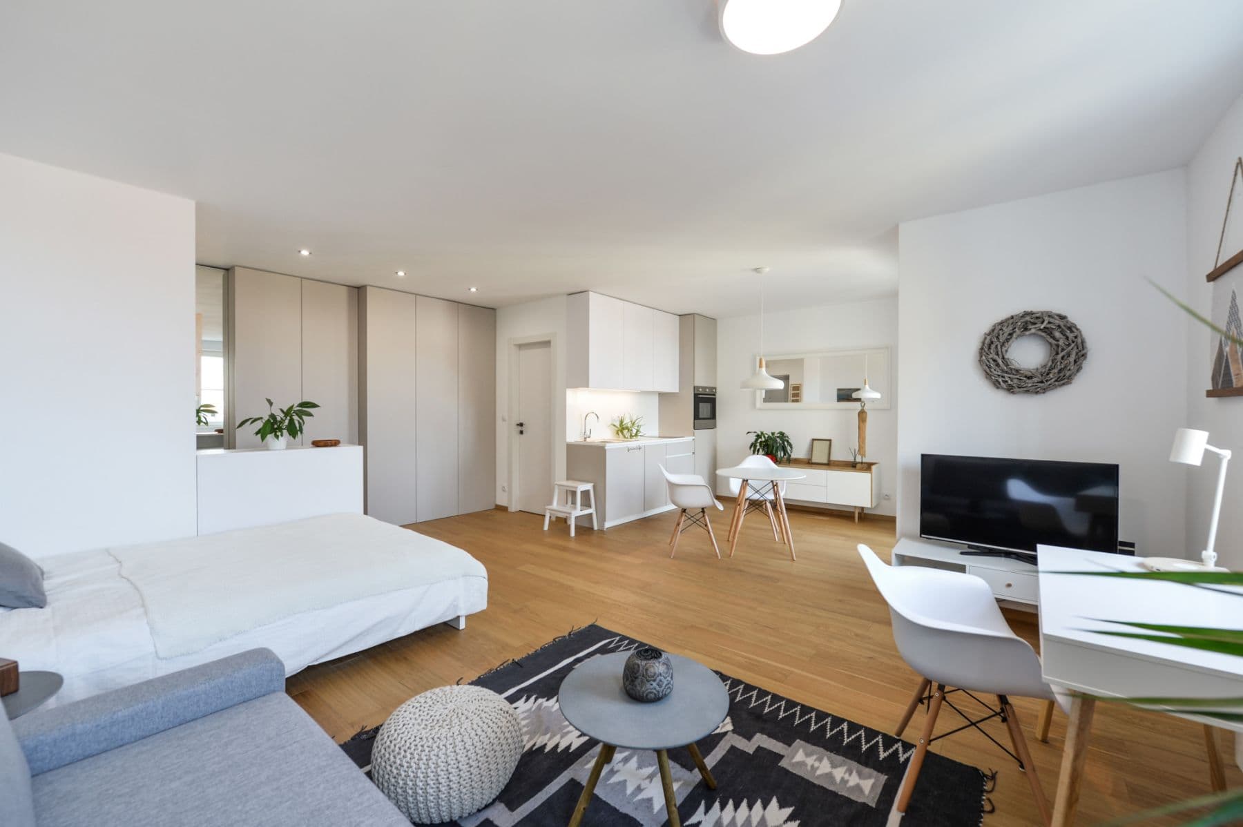 Prenájom bytu 42 m², Krásova, Praha, Praha Prenájom bytu 42 m², Krásova, Praha, Praha