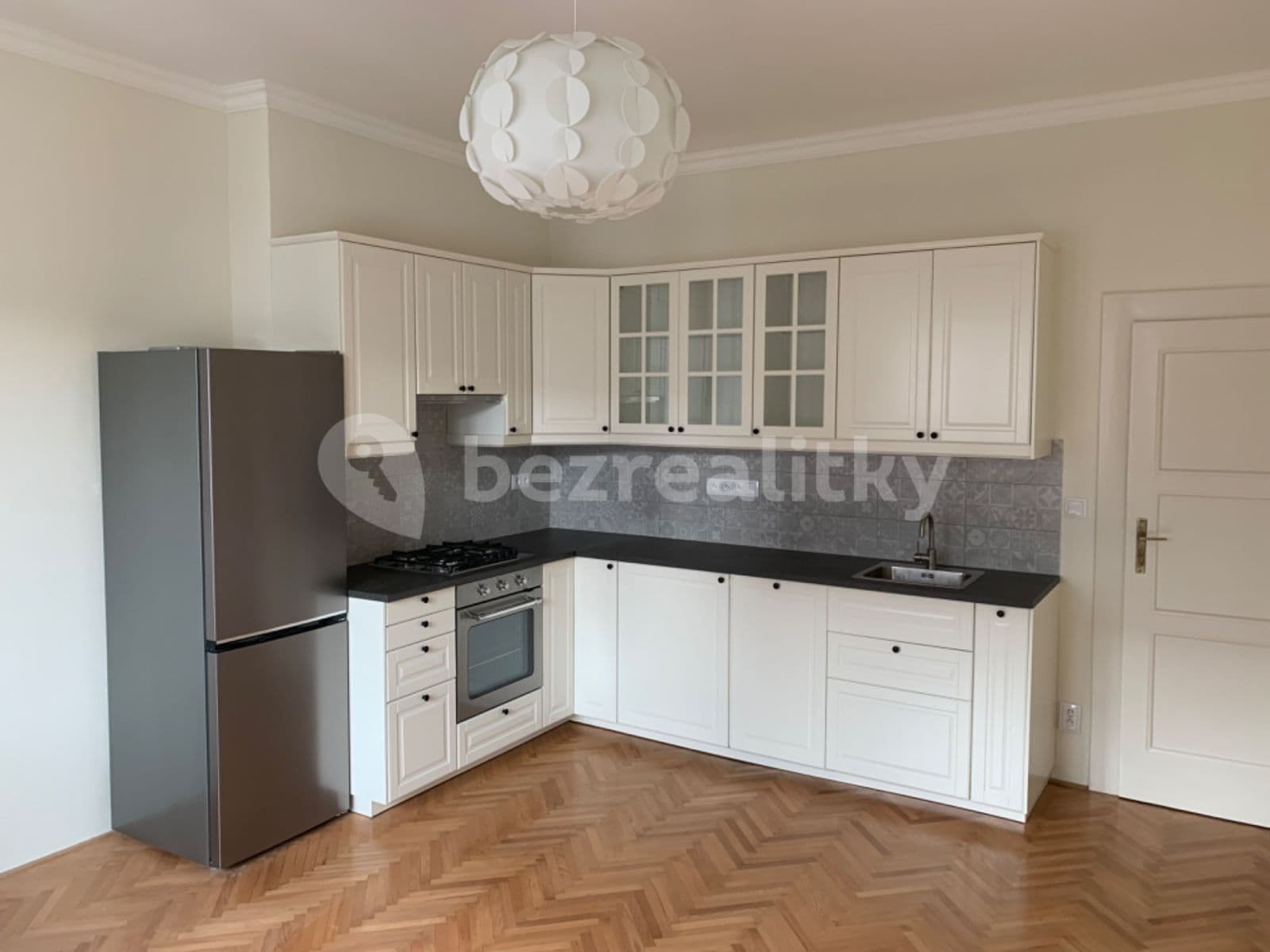 Prenájom bytu 2-izbový 44 m², Drahobejlova, Praha, Praha Prenájom bytu 2-izbový 44 m², Drahobejlova, Praha, Praha