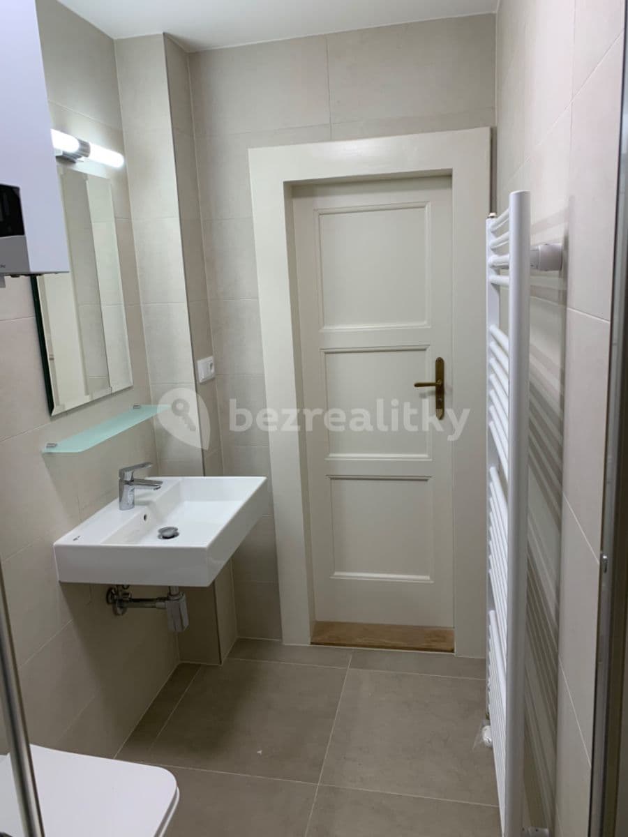 Prenájom bytu 2-izbový 44 m², Drahobejlova, Praha, Praha Prenájom bytu 2-izbový 44 m², Drahobejlova, Praha, Praha