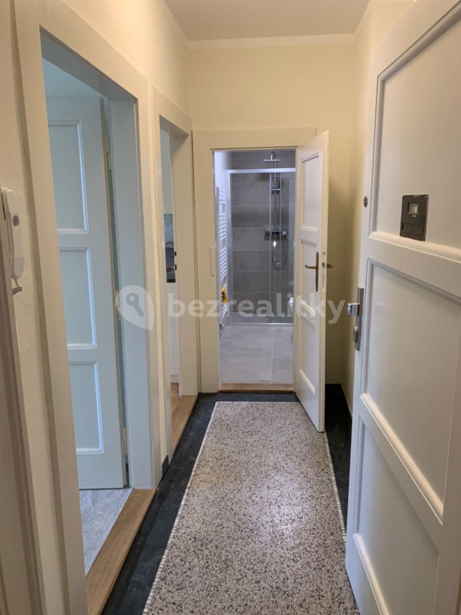 Prenájom bytu 2-izbový 44 m², Drahobejlova, Praha, Praha Prenájom bytu 2-izbový 44 m², Drahobejlova, Praha, Praha
