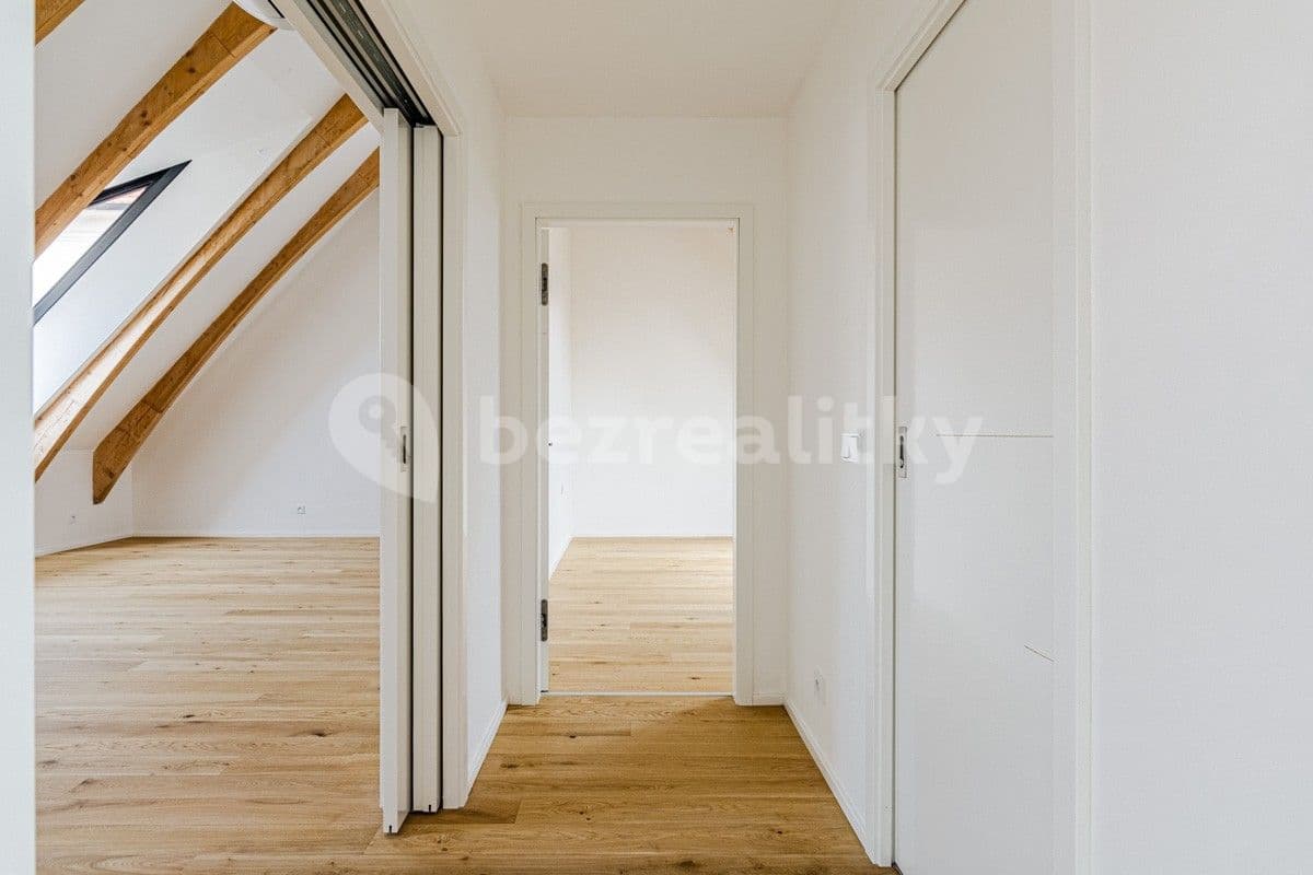 Prenájom bytu 3-izbový 102 m², Řeporyjská, Praha, Praha Prenájom bytu 3-izbový 102 m², Řeporyjská, Praha, Praha