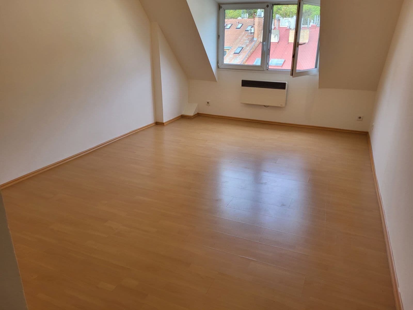 Prenájom bytu 2-izbový 49 m², Na Neklance, Praha, Praha Prenájom bytu 2-izbový 49 m², Na Neklance, Praha, Praha