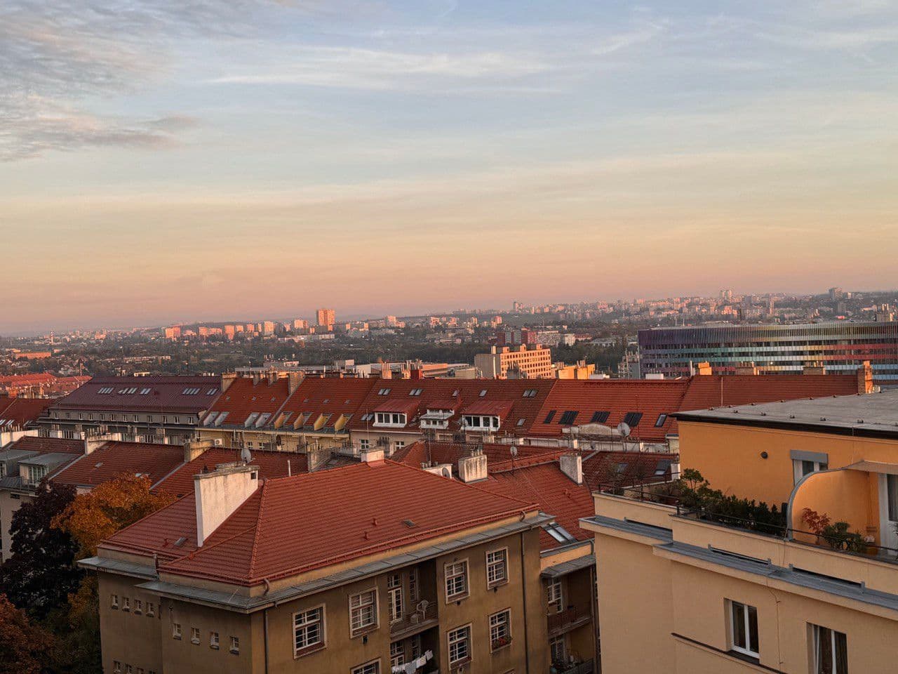 Predaj nebytového priestoru 16 m², Ruská, Praha, Praha Predaj nebytového priestoru 16 m², Ruská, Praha, Praha