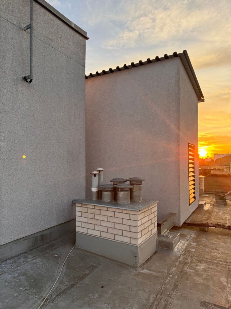 Predaj nebytového priestoru 16 m², Ruská, Praha, Praha Predaj nebytového priestoru 16 m², Ruská, Praha, Praha