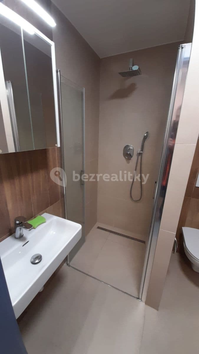 Prenájom bytu 2-izbový 46 m², Fűgnerova, Slaný, Středočeský kraj Prenájom bytu 2-izbový 46 m², Fűgnerova, Slaný, Středočeský kraj