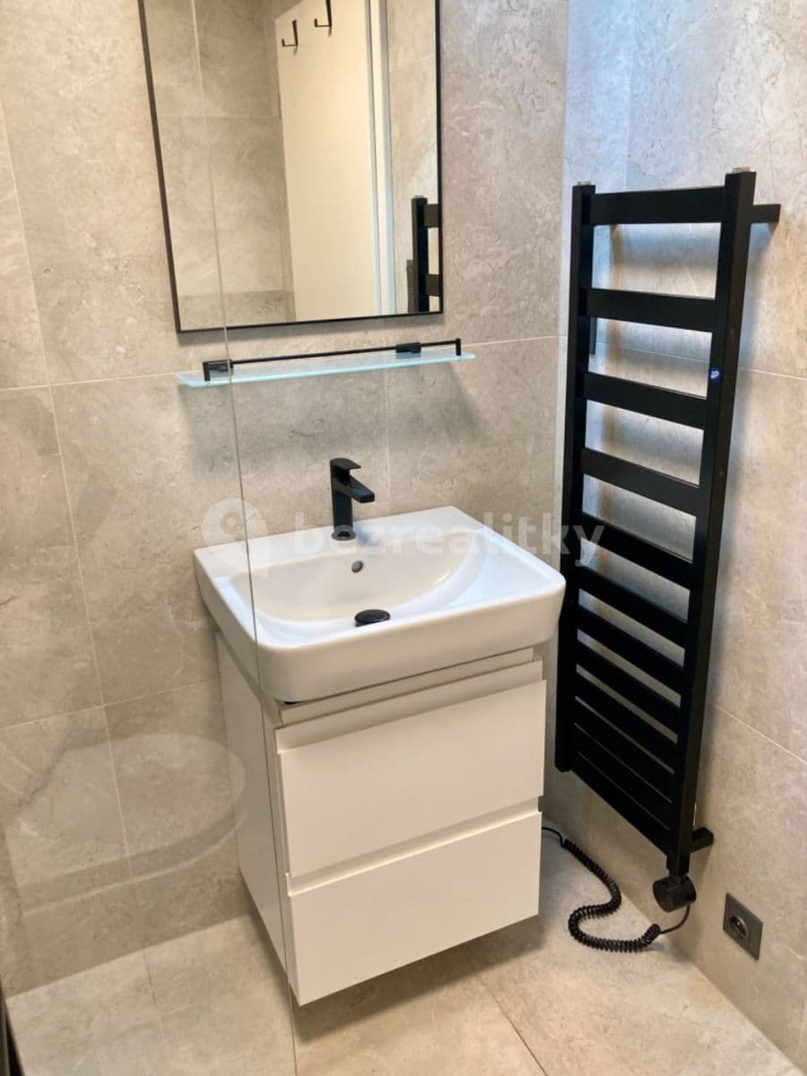 Prenájom bytu 1-izbový 26 m², Jánská, Brno, Jihomoravský kraj Prenájom bytu 1-izbový 26 m², Jánská, Brno, Jihomoravský kraj