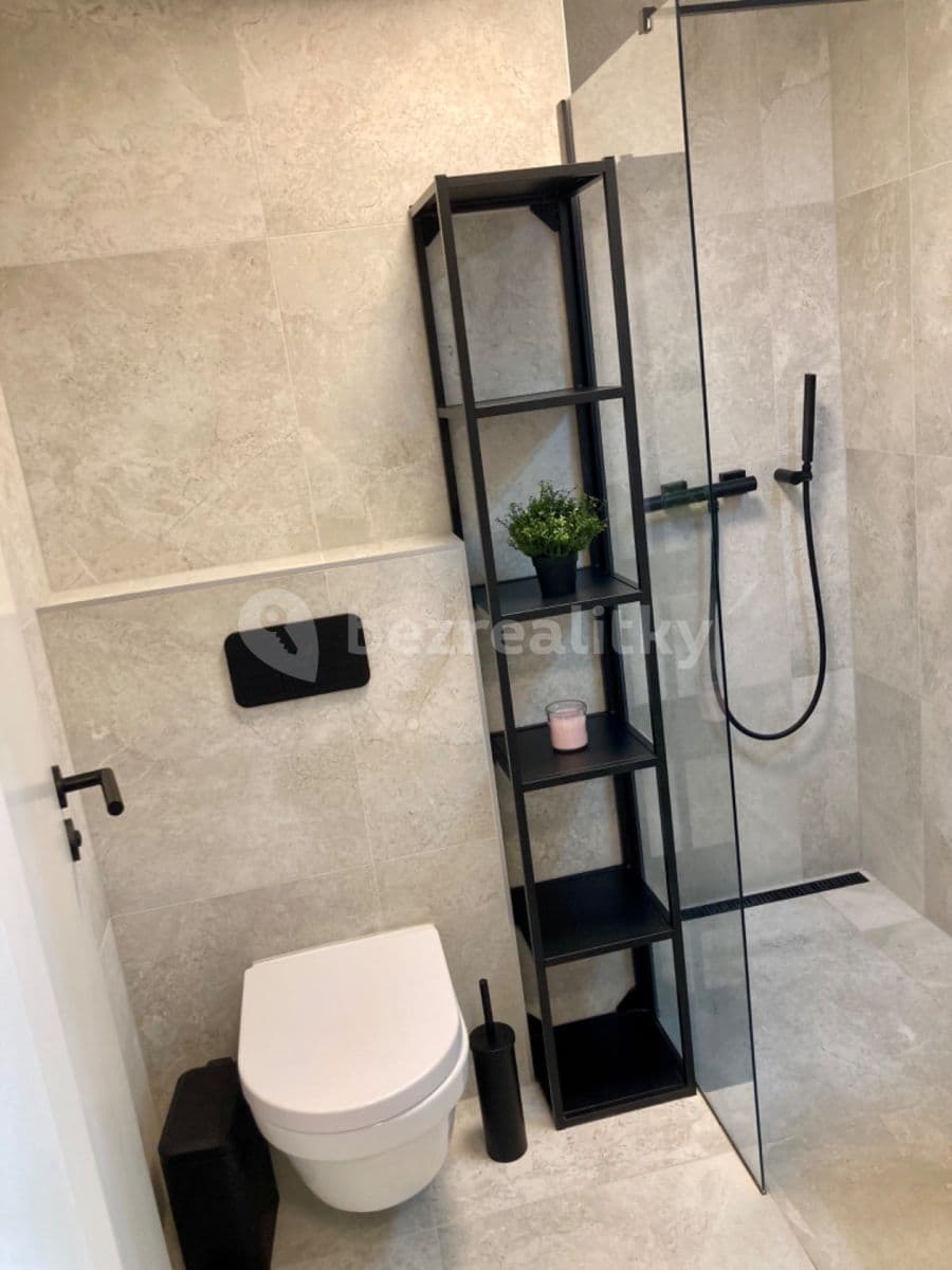 Prenájom bytu 1-izbový 26 m², Jánská, Brno, Jihomoravský kraj Prenájom bytu 1-izbový 26 m², Jánská, Brno, Jihomoravský kraj