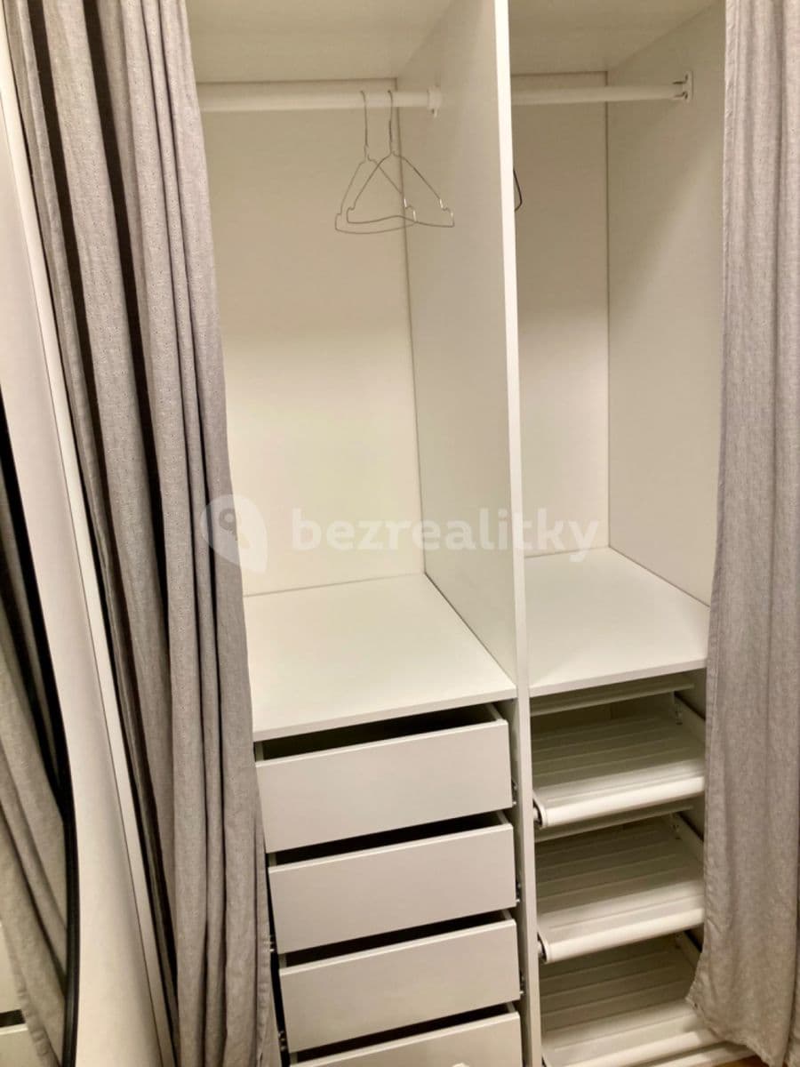 Prenájom bytu 1-izbový 26 m², Jánská, Brno, Jihomoravský kraj Prenájom bytu 1-izbový 26 m², Jánská, Brno, Jihomoravský kraj