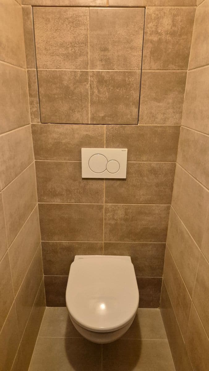 Predaj bytu 3-izbový 72 m², 9. května, Hrušovany nad Jevišovkou, Jihomoravský kraj Predaj bytu 3-izbový 72 m², 9. května, Hrušovany nad Jevišovkou, Jihomoravský kraj