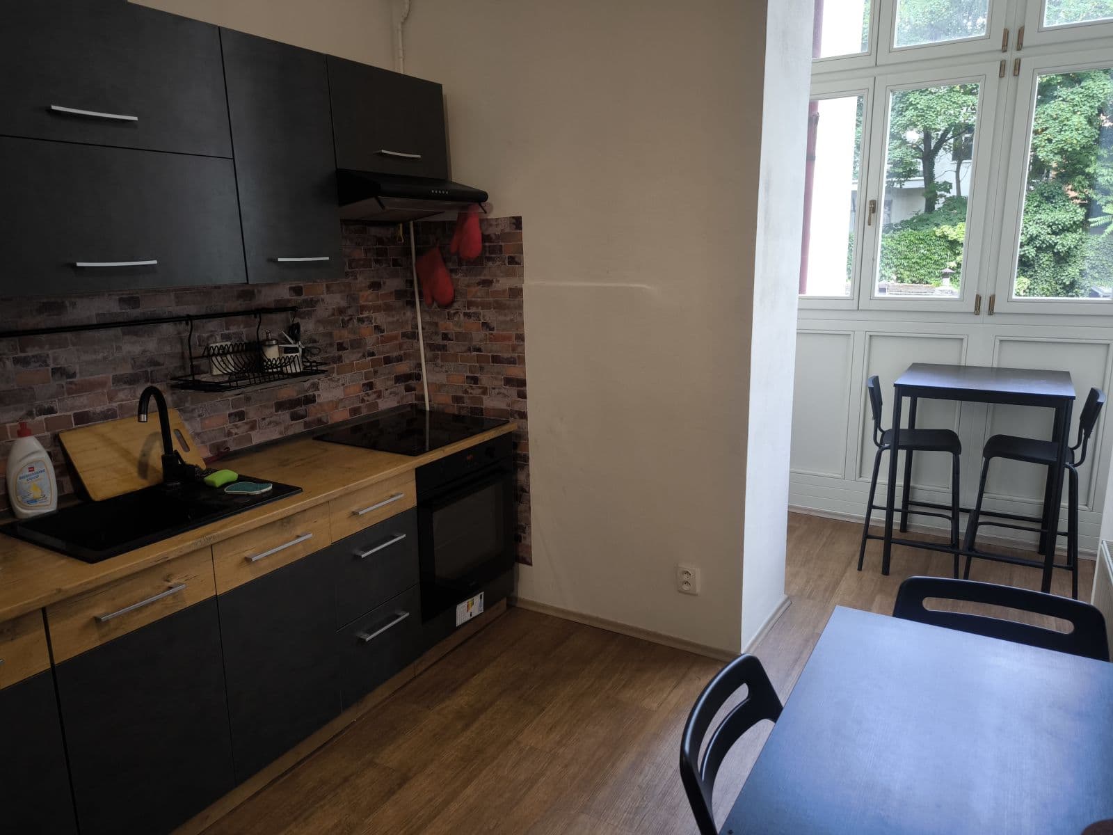 Prenájom bytu 117 m², Americká, Praha, Praha Prenájom bytu 117 m², Americká, Praha, Praha