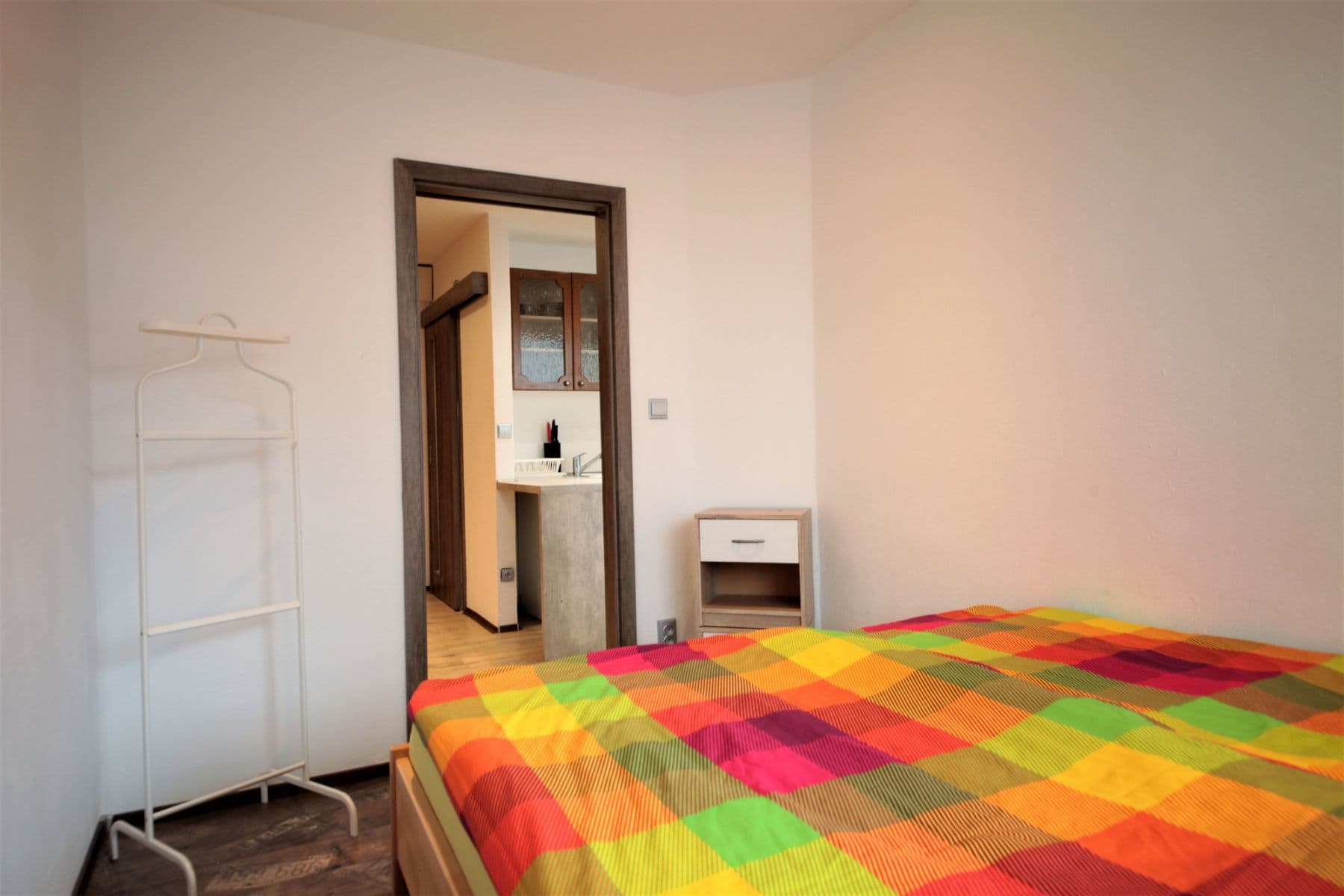 Prenájom bytu 40 m², Rokycanova, Praha, Praha Prenájom bytu 40 m², Rokycanova, Praha, Praha