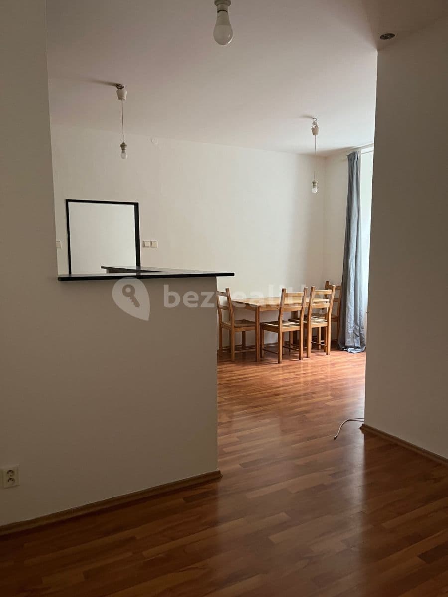 Prenájom bytu 2-izbový 53 m², Malířská, Praha, Praha Prenájom bytu 2-izbový 53 m², Malířská, Praha, Praha