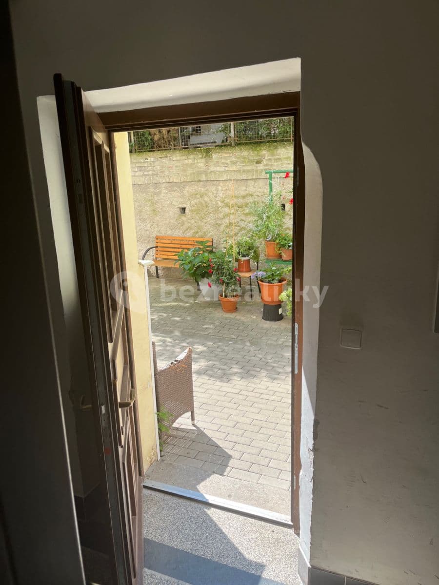 Prenájom bytu 2-izbový 53 m², Malířská, Praha, Praha Prenájom bytu 2-izbový 53 m², Malířská, Praha, Praha