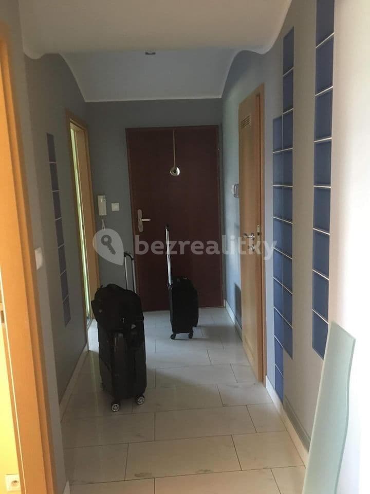 Prenájom bytu 4-izbový 120 m², Symfonická, Praha, Praha Prenájom bytu 4-izbový 120 m², Symfonická, Praha, Praha