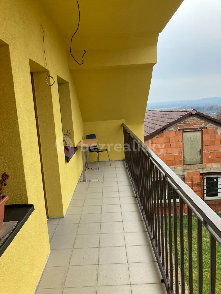 Prenájom domu 145 m², pozemek 1.250 m², Třebusice, Středočeský kraj Prenájom domu 145 m², pozemek 1.250 m², Třebusice, Středočeský kraj